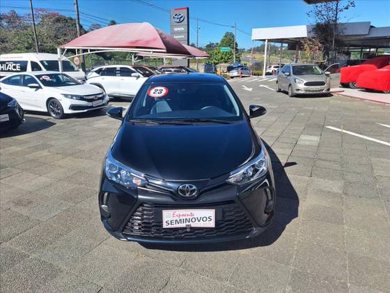 TOYOTA YARIS 1.5 16V FLEX SEDAN XS CONNECT MULTIDRIVE TOYOTA YARIS 1.5 16V FLEX SEDAN XS CONNECT MULTIDRIVE